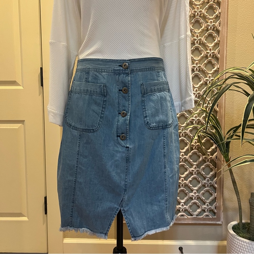 NWT Cupcakes & Cashmere Denim Button-Front Skirt